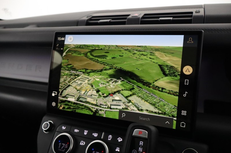 2025 (75) LAND ROVER DEFENDER 3.0 D350 X-Dynamic HSE 110 5dr Auto [7 Seat] 5200999