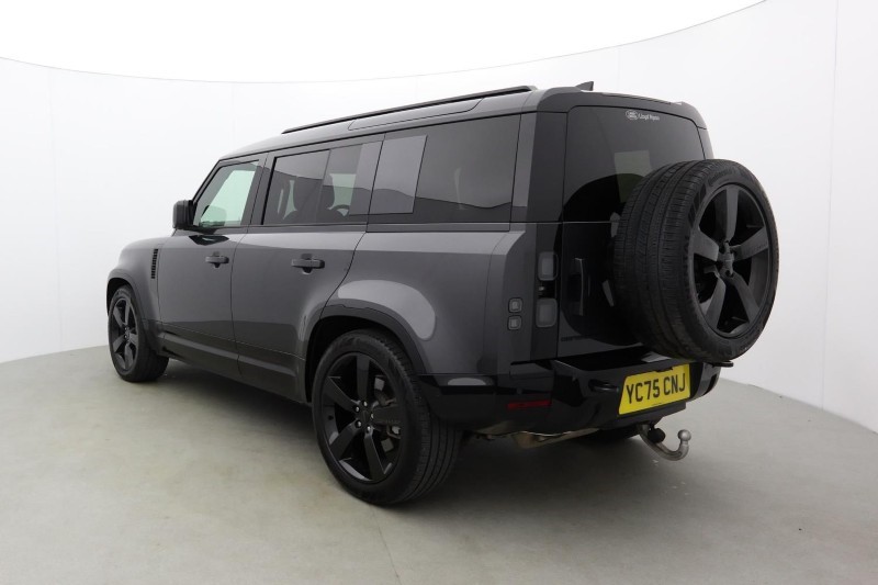 2025 (75) LAND ROVER DEFENDER 3.0 D350 X-Dynamic HSE 110 5dr Auto [7 Seat] 5200947