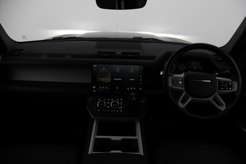 2025 (75) LAND ROVER DEFENDER 3.0 D350 X-Dynamic HSE 110 5dr Auto [7 Seat] 5200980