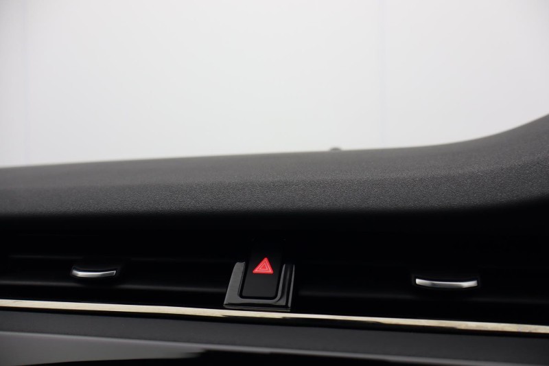 2022 (22) LAND ROVER RANGE ROVER EVOQUE 2.0 P250 R-Dynamic SE 5dr Auto 5201082