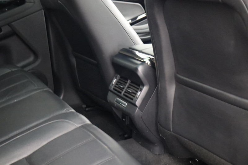 2022 (22) LAND ROVER RANGE ROVER EVOQUE 2.0 P250 R-Dynamic SE 5dr Auto 5201039