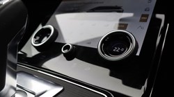 2022 (22) LAND ROVER RANGE ROVER EVOQUE 2.0 P250 R-Dynamic SE 5dr Auto 5201073