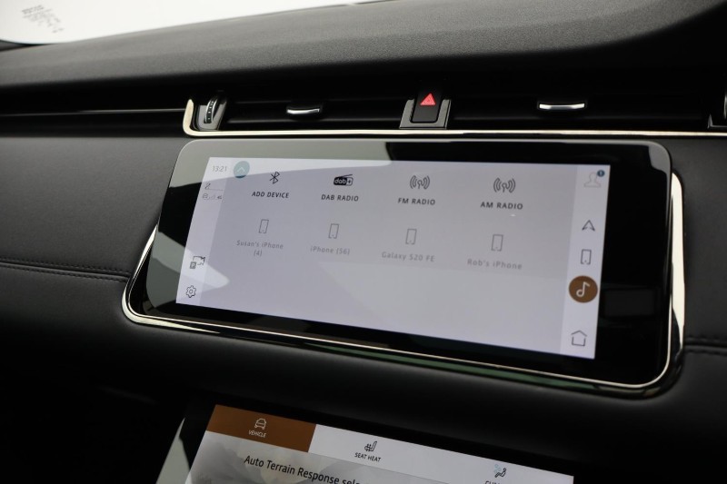 2022 (22) LAND ROVER RANGE ROVER EVOQUE 2.0 P250 R-Dynamic SE 5dr Auto 5201070