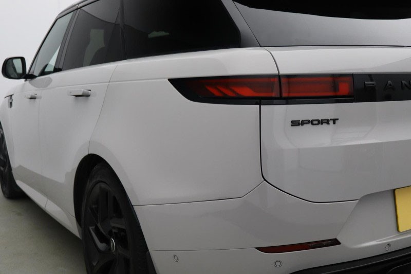 2023 (73) LAND ROVER RANGE ROVER SPORT 3.0 D300 Dynamic SE 5dr Auto 5223950