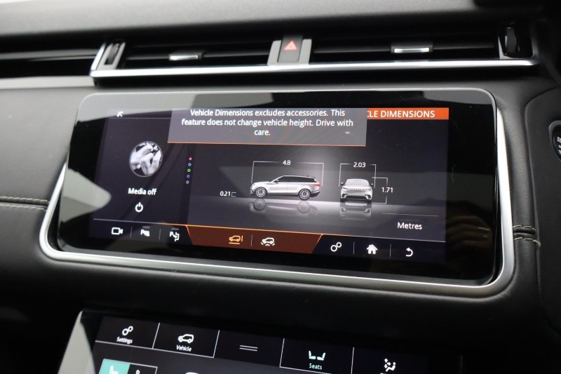 2019 (69) LAND ROVER RANGE ROVER VELAR 2.0 D240 R-Dynamic HSE 5dr Auto 5516853