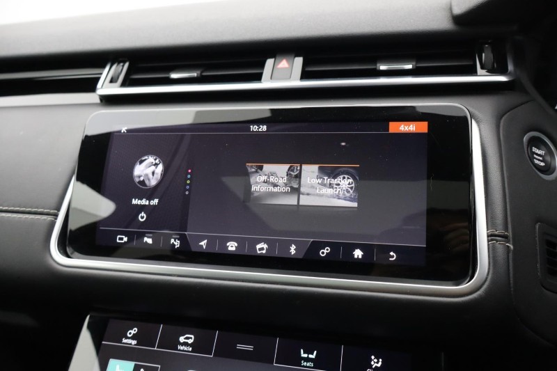 2019 (69) LAND ROVER RANGE ROVER VELAR 2.0 D240 R-Dynamic HSE 5dr Auto 5516852