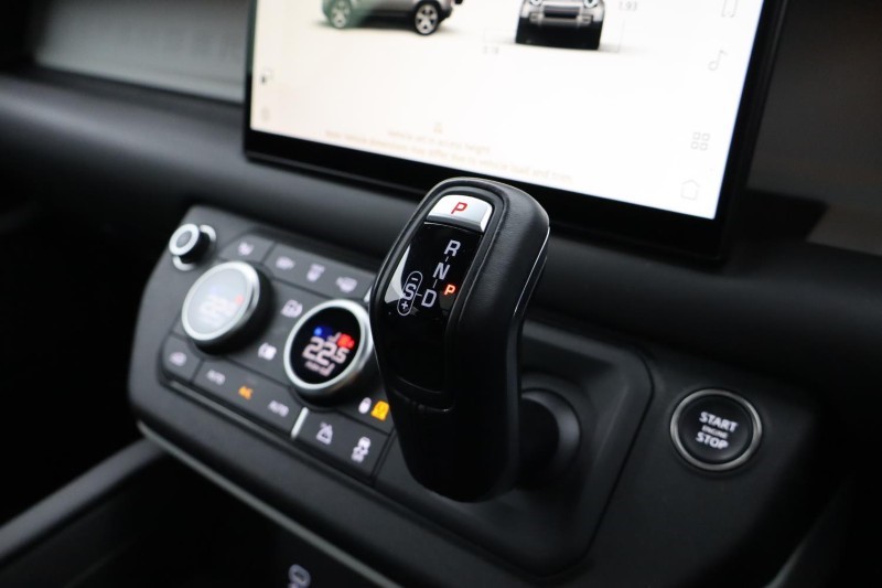 2023 (23) LAND ROVER DEFENDER 2.0 P400e X-Dynamic HSE 110 5dr Auto 5226983