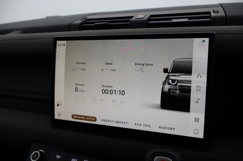 2024 (73) LAND ROVER DEFENDER 3.0 D250 X-Dynamic HSE 110 5dr Auto 5209692