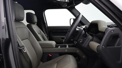 2024 (73) LAND ROVER DEFENDER 3.0 D250 X-Dynamic HSE 110 5dr Auto 5209676