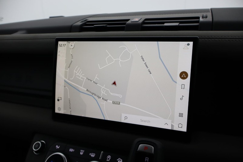 2024 (73) LAND ROVER DEFENDER 3.0 D250 X-Dynamic HSE 110 5dr Auto 5209685