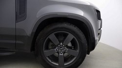 2024 (73) LAND ROVER DEFENDER 3.0 D250 X-Dynamic HSE 110 5dr Auto 5209965