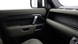 2024 (73) LAND ROVER DEFENDER 3.0 D250 X-Dynamic HSE 110 5dr Auto 5209700