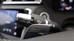 2021 (71) LAND ROVER RANGE ROVER VELAR 3.0 D300 MHEV R-Dynamic SE 5dr Auto 5237752