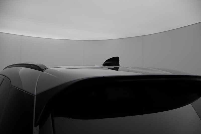 2021 (71) LAND ROVER RANGE ROVER VELAR 3.0 D300 MHEV R-Dynamic SE 5dr Auto 5237709