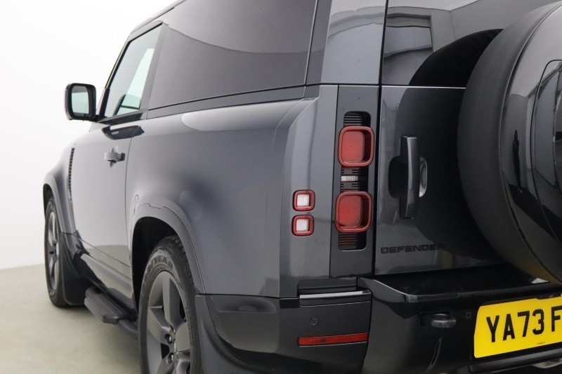 2023 (73) LAND ROVER COMMERCIAL DEFENDER 3.0 D300 Hard Top X-Dynamic HSE Auto 5219892