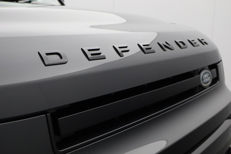 2023 (73) LAND ROVER COMMERCIAL DEFENDER 3.0 D300 Hard Top X-Dynamic HSE Auto 5219915