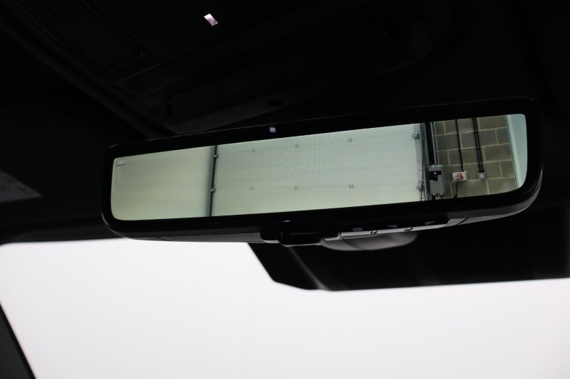 2023 (73) LAND ROVER COMMERCIAL DEFENDER 3.0 D300 Hard Top X-Dynamic HSE Auto 5219929