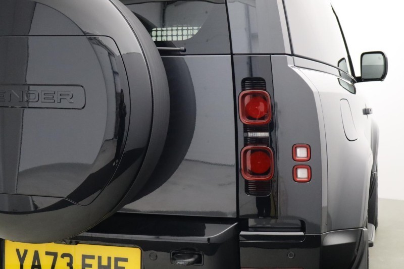 2023 (73) LAND ROVER COMMERCIAL DEFENDER 3.0 D300 Hard Top X-Dynamic HSE Auto 5219891