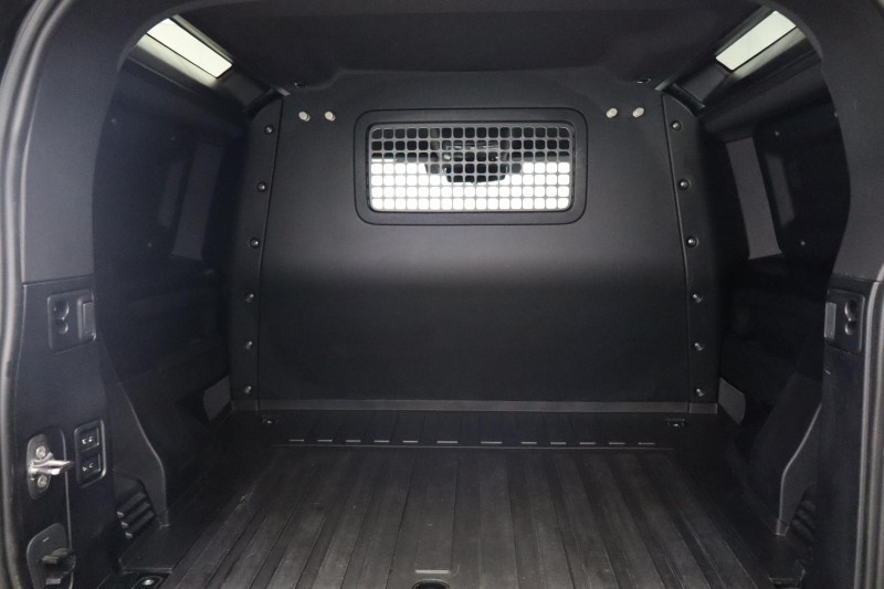 2023 (73) LAND ROVER COMMERCIAL DEFENDER 3.0 D300 Hard Top X-Dynamic HSE Auto 5219898