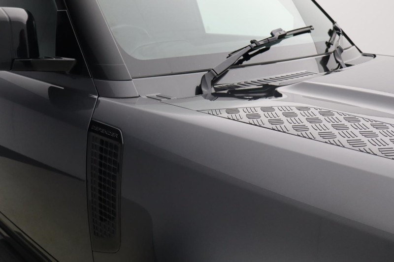 2023 (73) LAND ROVER COMMERCIAL DEFENDER 3.0 D300 Hard Top X-Dynamic HSE Auto 5219912