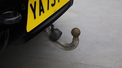 2023 (73) LAND ROVER COMMERCIAL DEFENDER 3.0 D300 Hard Top X-Dynamic HSE Auto 5219901