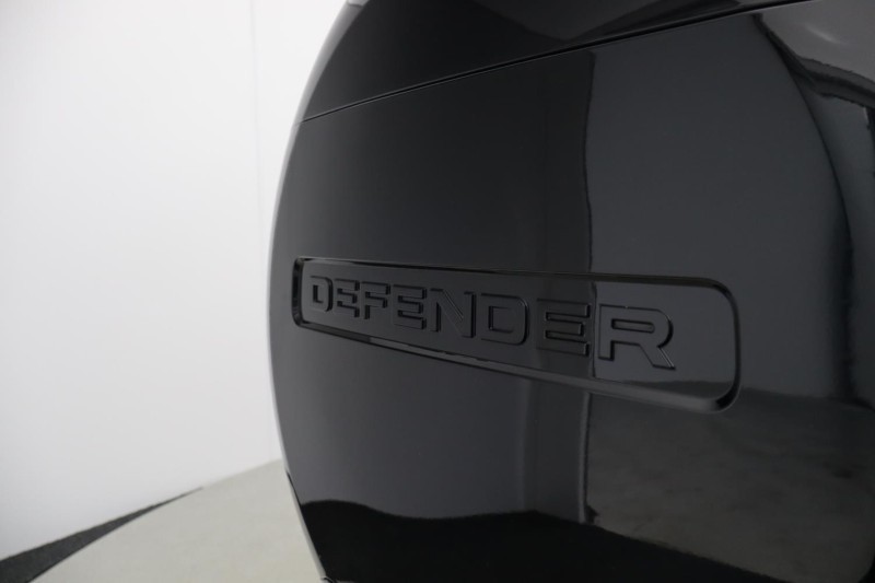 2023 (73) LAND ROVER COMMERCIAL DEFENDER 3.0 D300 Hard Top X-Dynamic HSE Auto 5219894