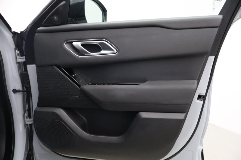 2023 (23) LAND ROVER RANGE ROVER VELAR 2.0 D200 MHEV Dynamic SE 5dr Auto 5226456