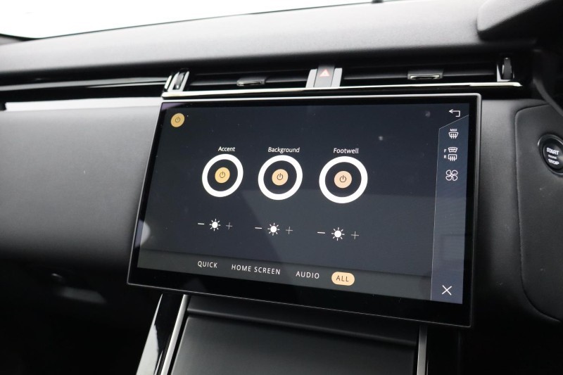 2023 (23) LAND ROVER RANGE ROVER VELAR 2.0 D200 MHEV Dynamic SE 5dr Auto 5226470