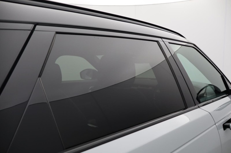 2023 (23) LAND ROVER RANGE ROVER VELAR 2.0 D200 MHEV Dynamic SE 5dr Auto 5226440