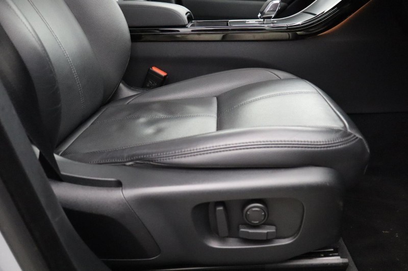 2023 (23) LAND ROVER RANGE ROVER VELAR 2.0 D200 MHEV Dynamic SE 5dr Auto 5226458