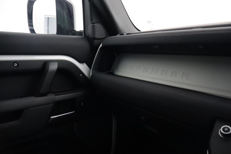 2021 (21) LAND ROVER COMMERCIAL DEFENDER 3.0 D200 Hard Top Auto 5215959