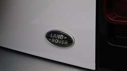 2021 (21) LAND ROVER COMMERCIAL DEFENDER 3.0 D200 Hard Top Auto 5215920