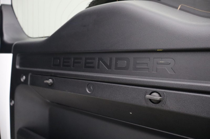 2021 (21) LAND ROVER COMMERCIAL DEFENDER 3.0 D200 Hard Top Auto 5215915