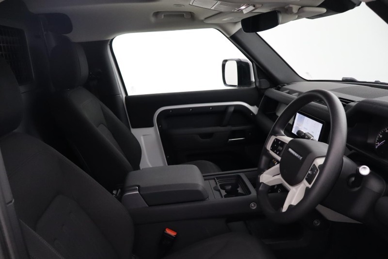 2021 (21) LAND ROVER COMMERCIAL DEFENDER 3.0 D200 Hard Top Auto 5215964