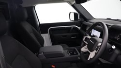 2021 (21) LAND ROVER COMMERCIAL DEFENDER 3.0 D200 Hard Top Auto 5215964