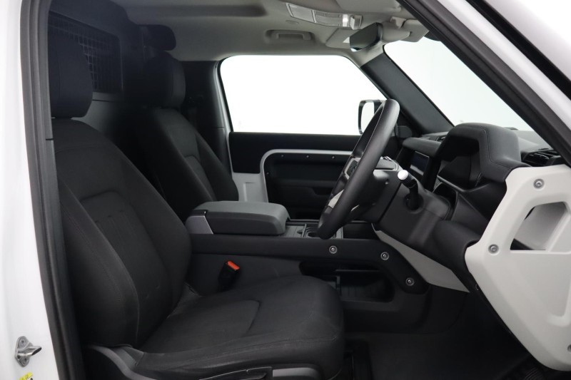 2021 (21) LAND ROVER COMMERCIAL DEFENDER 3.0 D200 Hard Top Auto 5215944