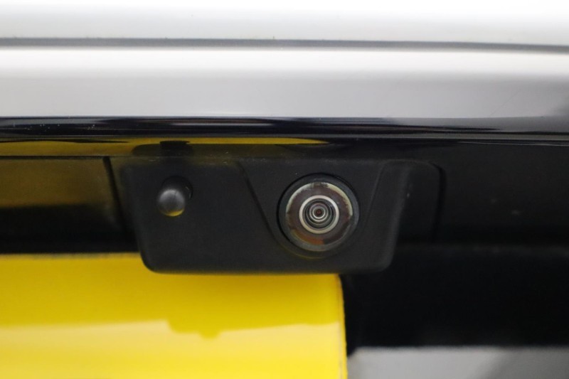 2020 (20) LAND ROVER DISCOVERY SPORT 2.0 P250 R-Dynamic HSE 5dr Auto 5238162