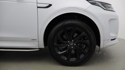 2020 (20) LAND ROVER DISCOVERY SPORT 2.0 P250 R-Dynamic HSE 5dr Auto 5238170