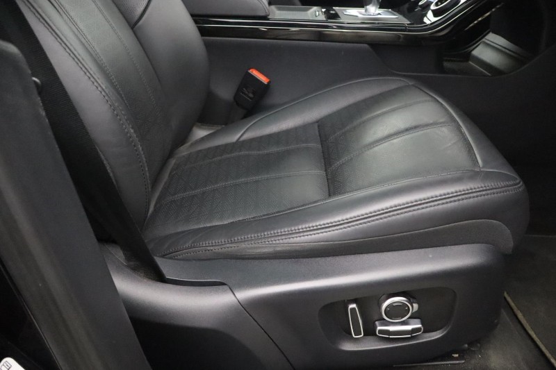 2023 (23) LAND ROVER RANGE ROVER EVOQUE 2.0 D200 R-Dynamic HSE 5dr Auto 5262510