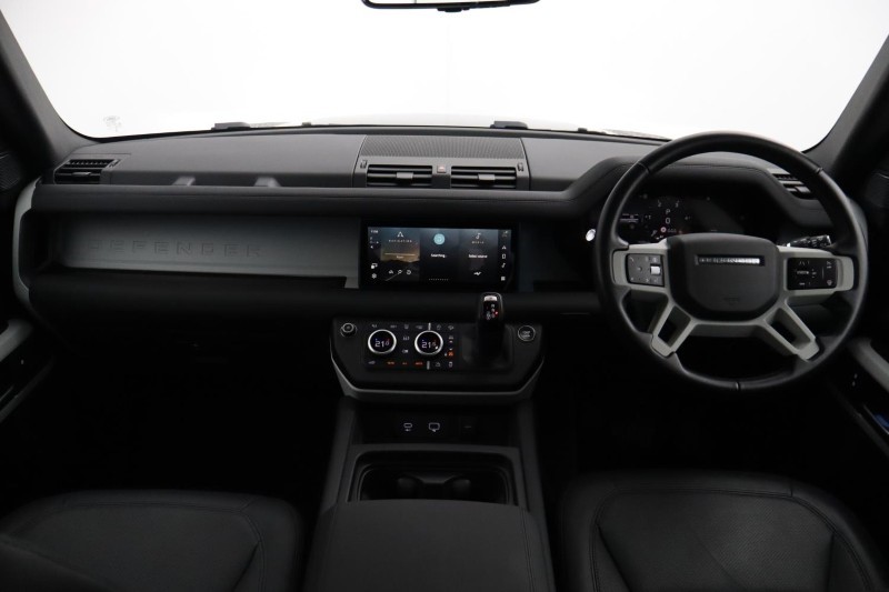 2024 (24) LAND ROVER DEFENDER 3.0 D250 XS Edition 110 5dr Auto 5220756