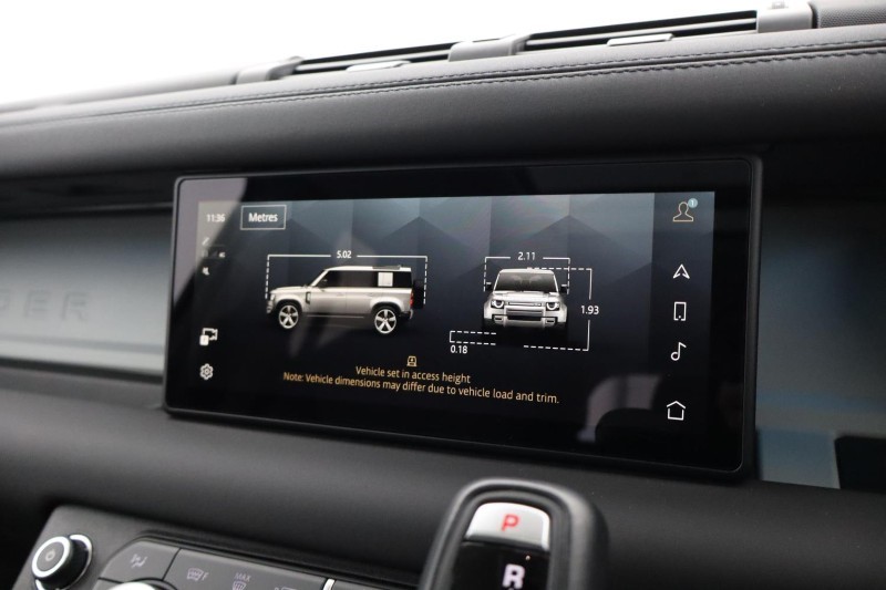 2024 (24) LAND ROVER DEFENDER 3.0 D250 XS Edition 110 5dr Auto 5220778