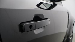 2024 (24) LAND ROVER DEFENDER 3.0 D250 XS Edition 110 5dr Auto 5220732