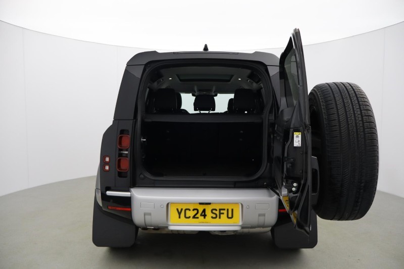 2024 (24) LAND ROVER DEFENDER 3.0 D250 XS Edition 110 5dr Auto 5220721
