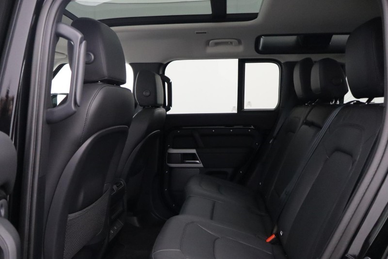 2024 (24) LAND ROVER DEFENDER 3.0 D250 XS Edition 110 5dr Auto 5220744