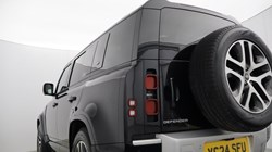 2024 (24) LAND ROVER DEFENDER 3.0 D250 XS Edition 110 5dr Auto 5220715