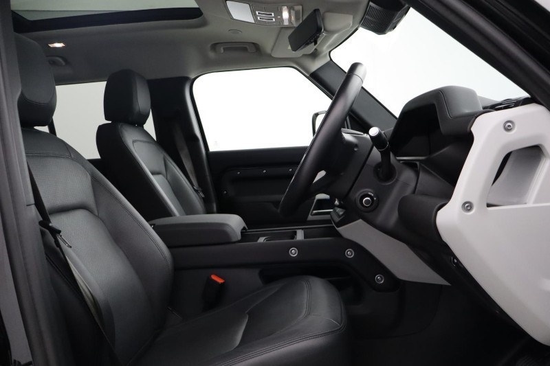 2024 (24) LAND ROVER DEFENDER 3.0 D250 XS Edition 110 5dr Auto 5220754