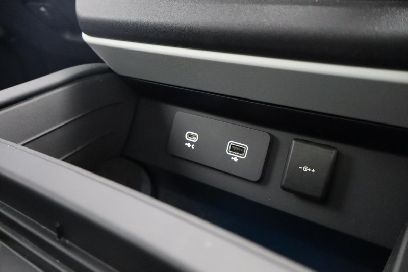 2024 (24) LAND ROVER DEFENDER 3.0 D250 XS Edition 110 5dr Auto 5220767