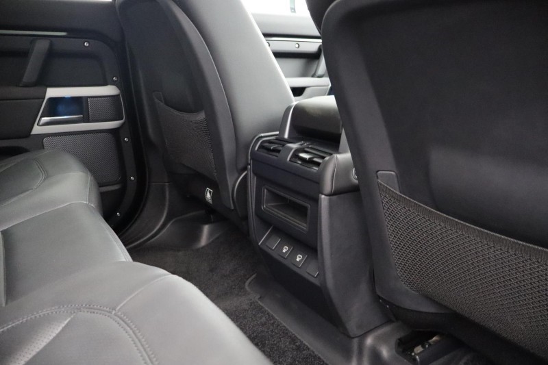 2024 (24) LAND ROVER DEFENDER 3.0 D250 XS Edition 110 5dr Auto 5220750