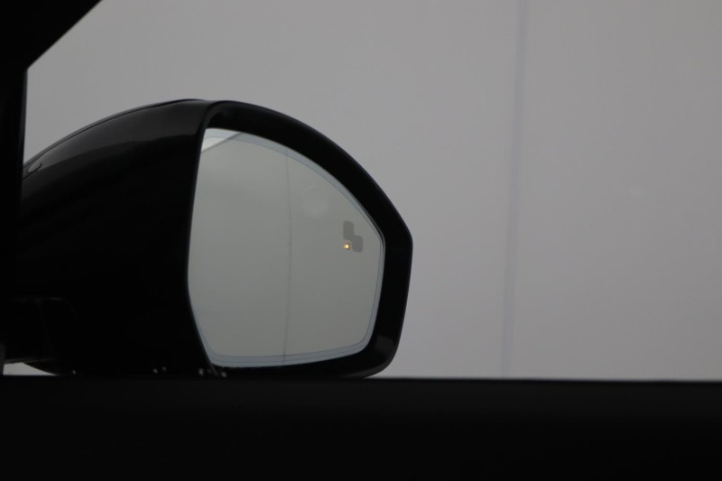 2026 (26) LAND ROVER RANGE ROVER EVOQUE 2.0 D200 Dynamic SE 5dr Auto 5264670