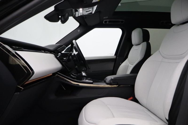 2024 (73) LAND ROVER RANGE ROVER SPORT 3.0 D300 Dynamic SE 5dr Auto 5235172